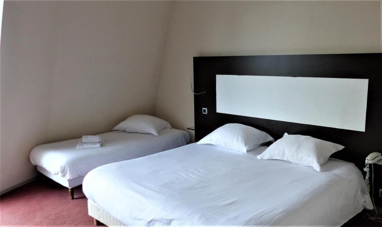 Le H - Hotel & Restaurant Бар Екстериор снимка